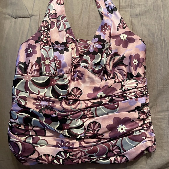 JS Collection Top - Picture 2 of 5